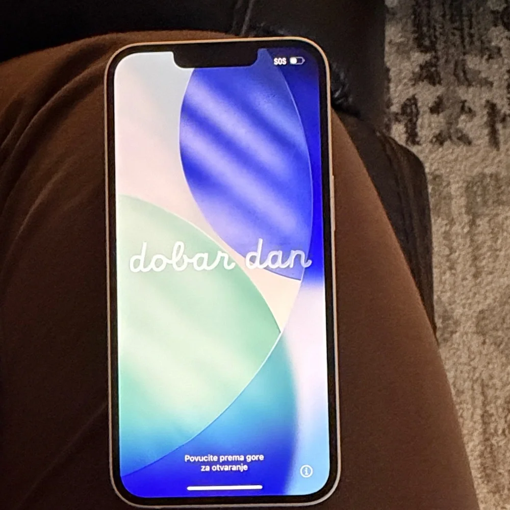 Apple sleek iphone